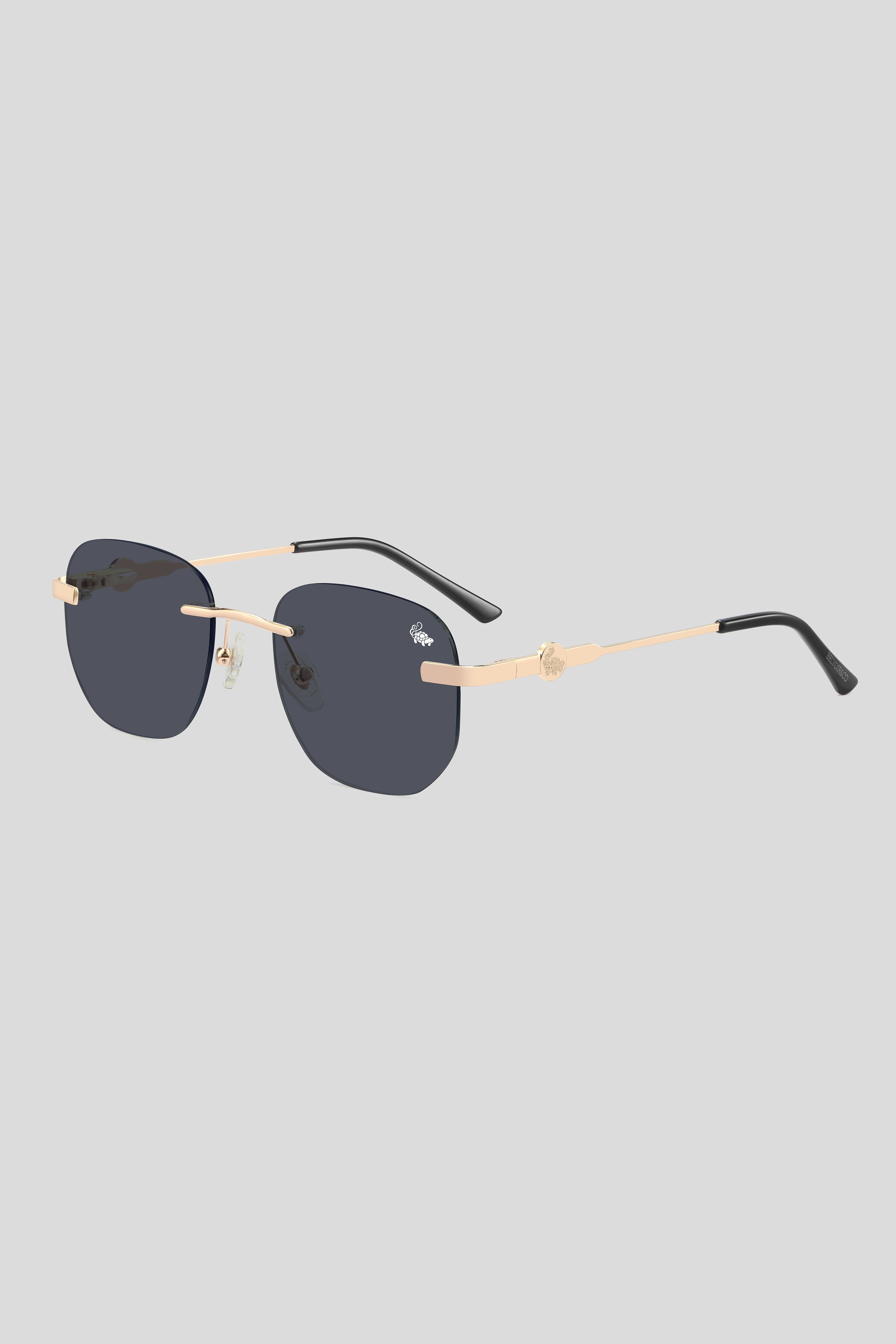 Etienne Black | Gold