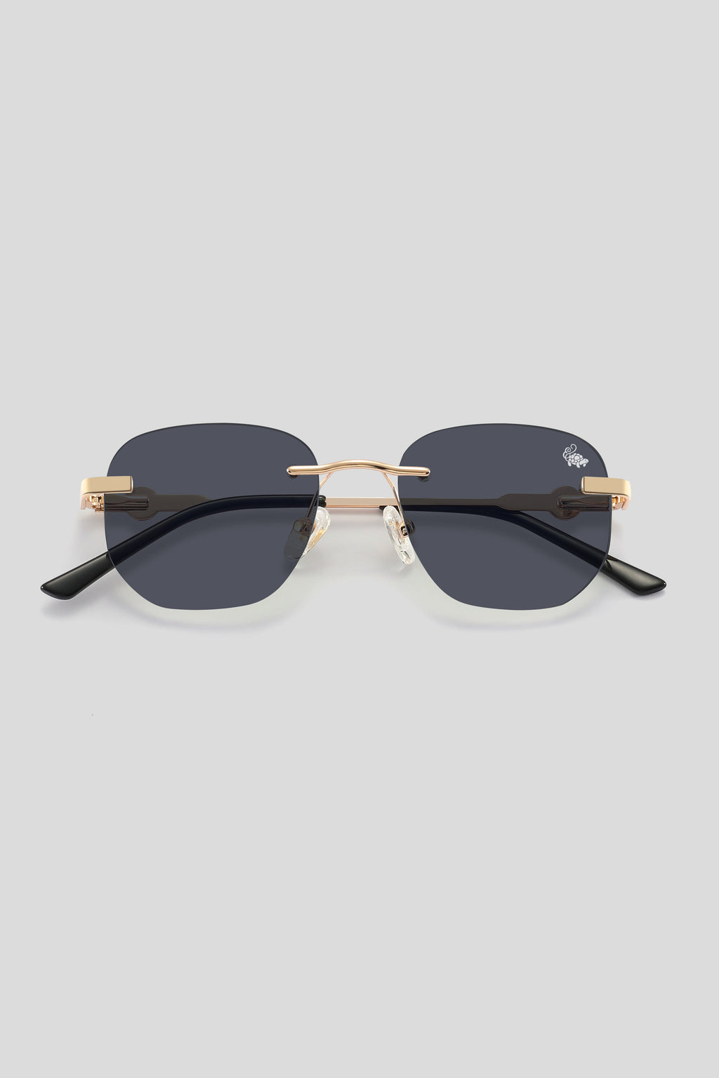 Etienne Black | Gold