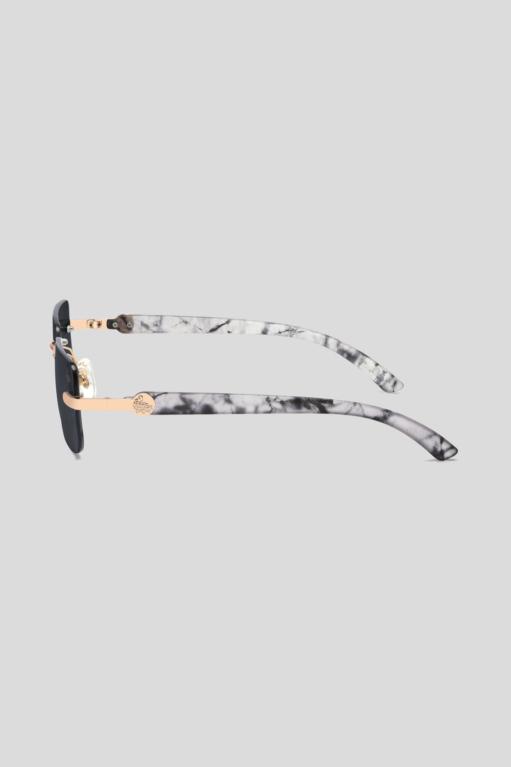 Hampton White Marble | Black