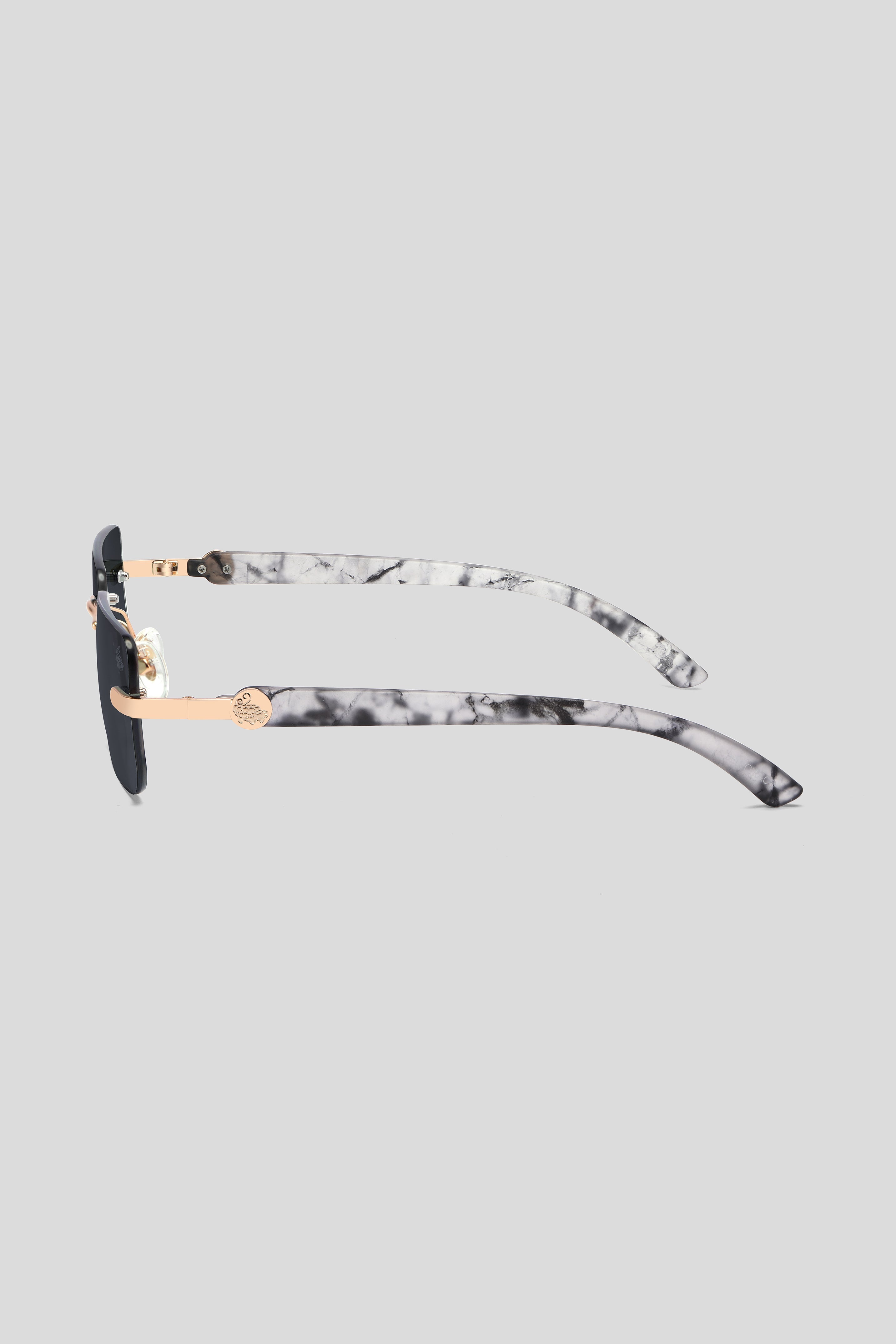 Hampton White Marble | Black