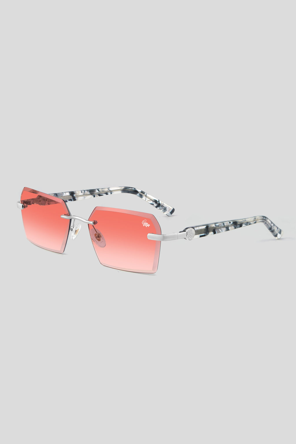Kennedy White Marble Silver | Burnt Red