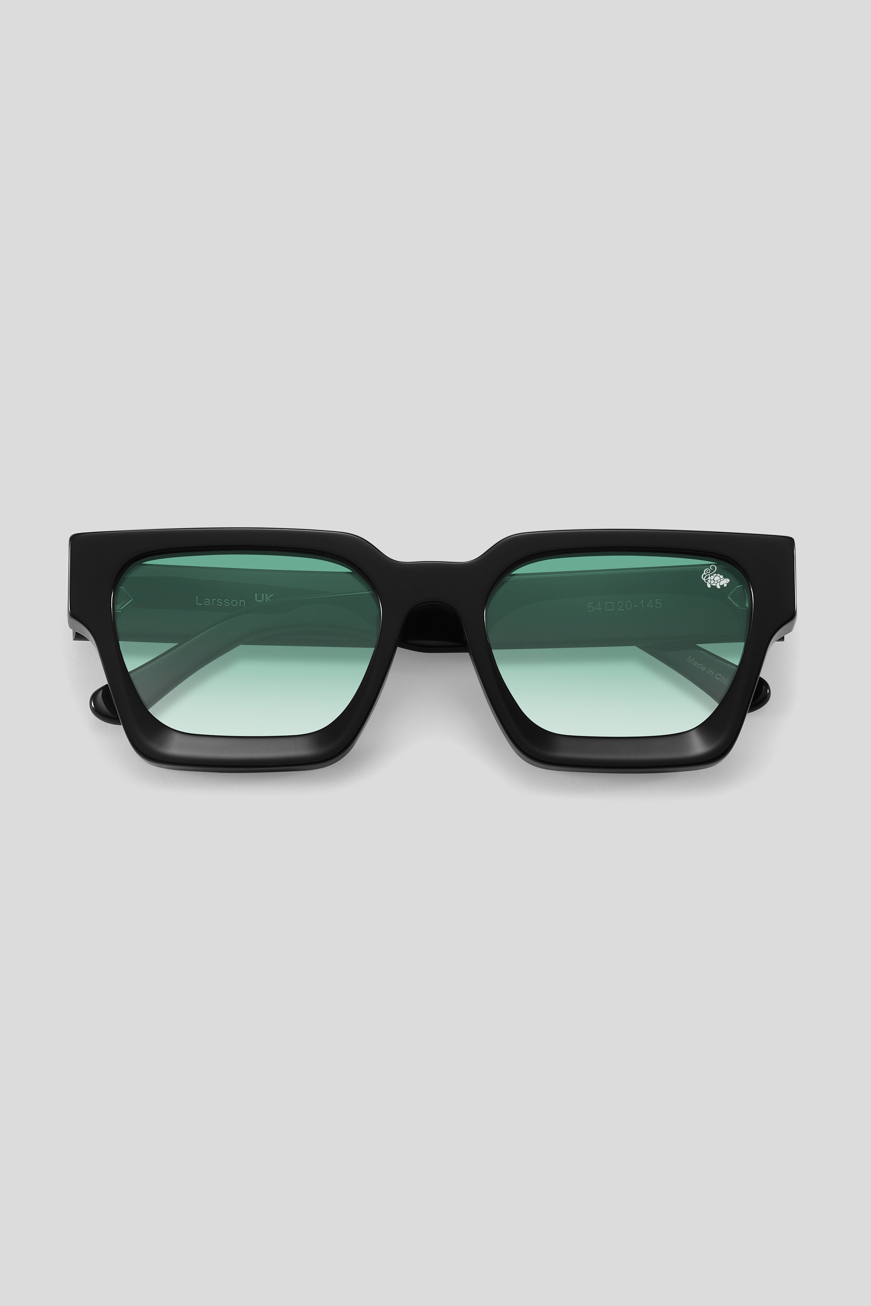 Larsson Gloss Black | Green