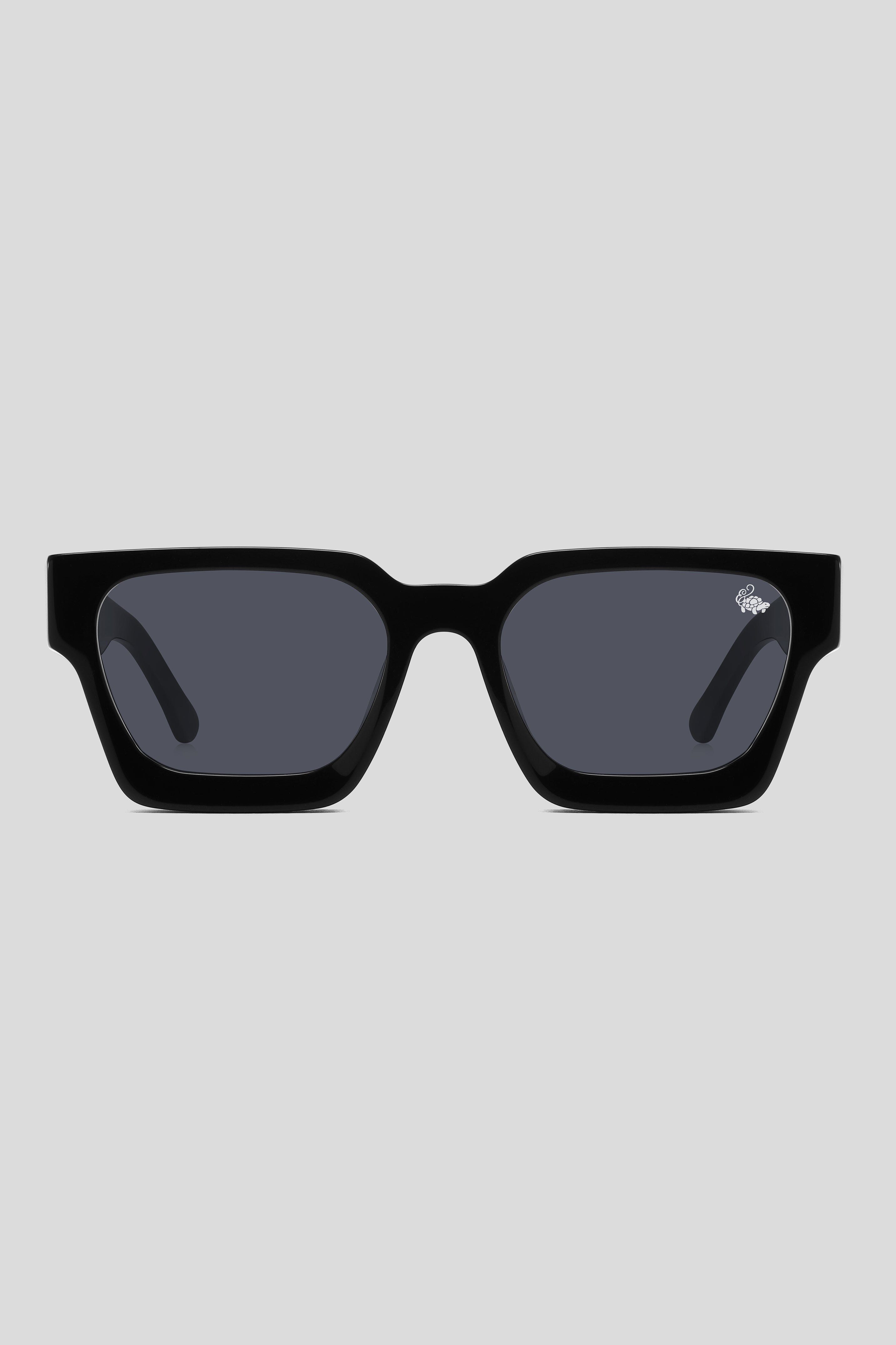 Larsson Gloss Black