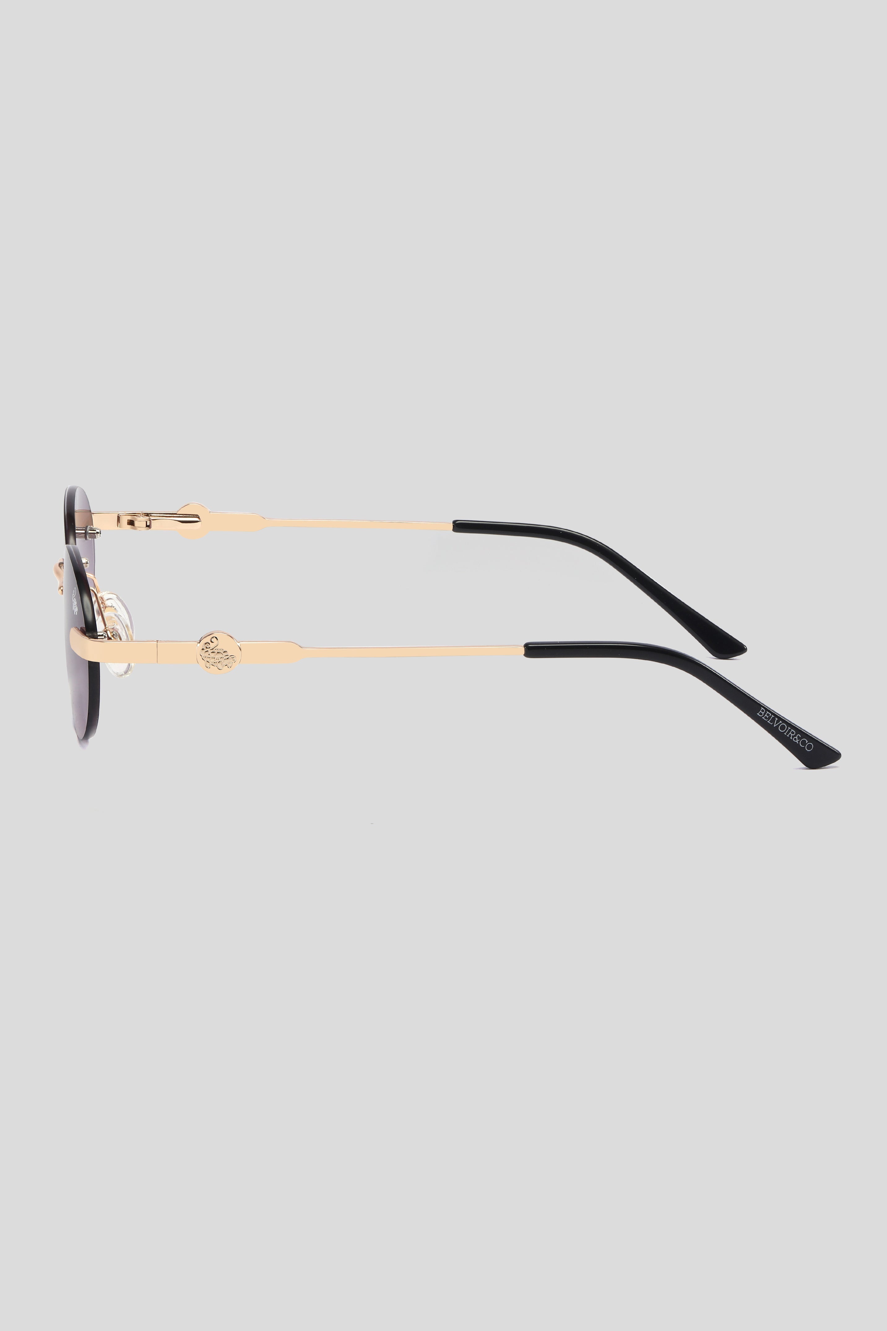Sancho Smoke | Gold