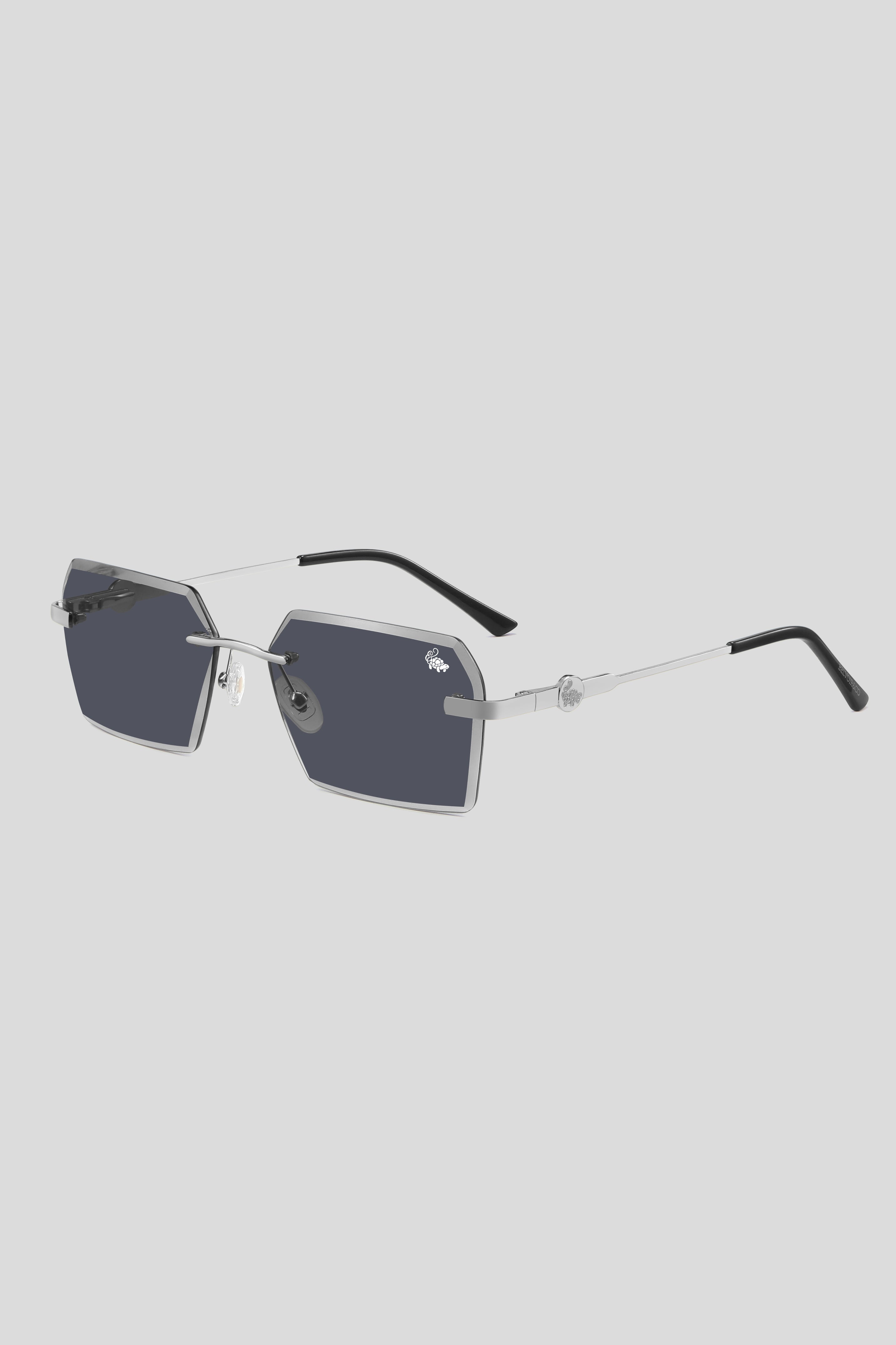 Kennedy Black | Silver