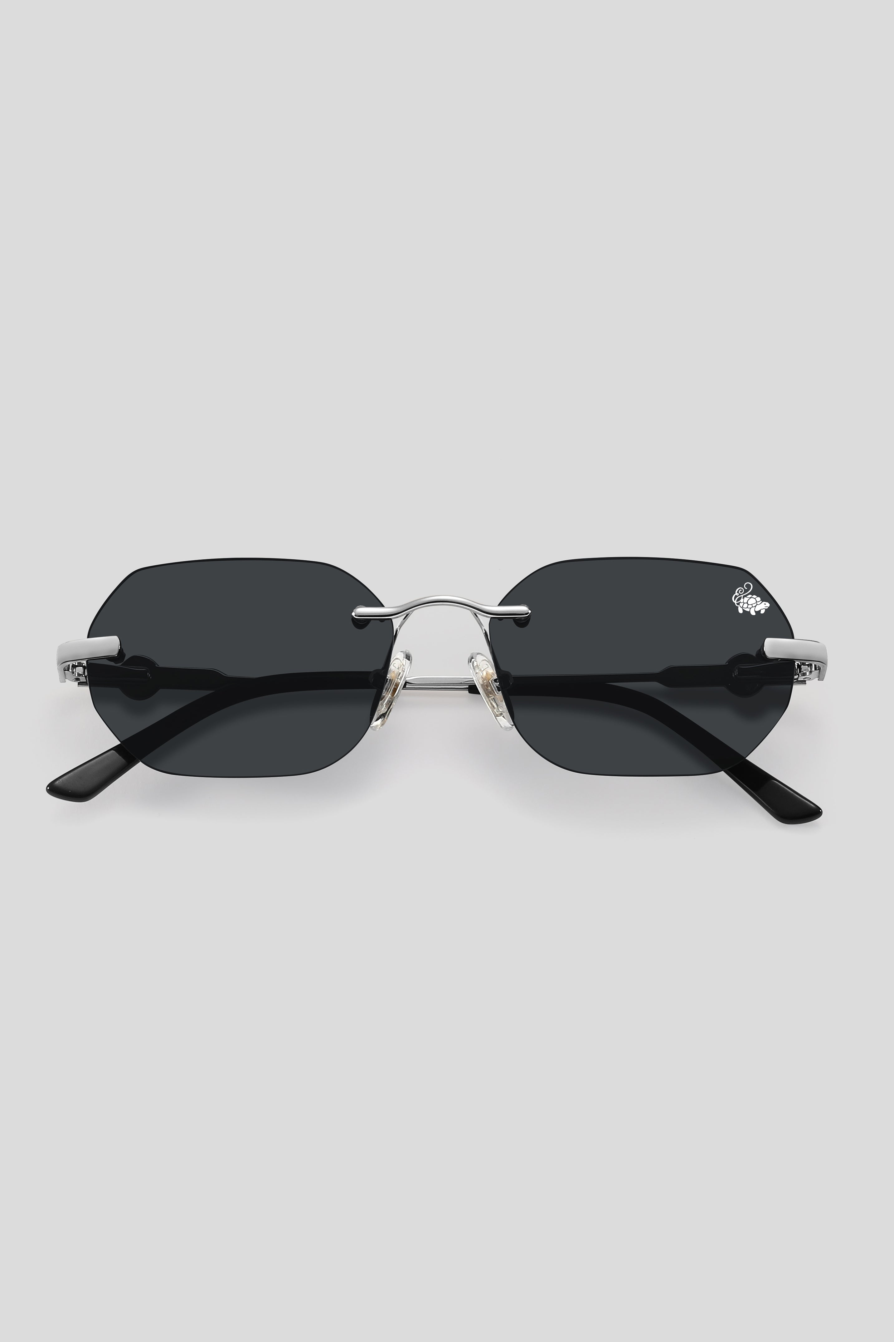 Willow Black | Silver